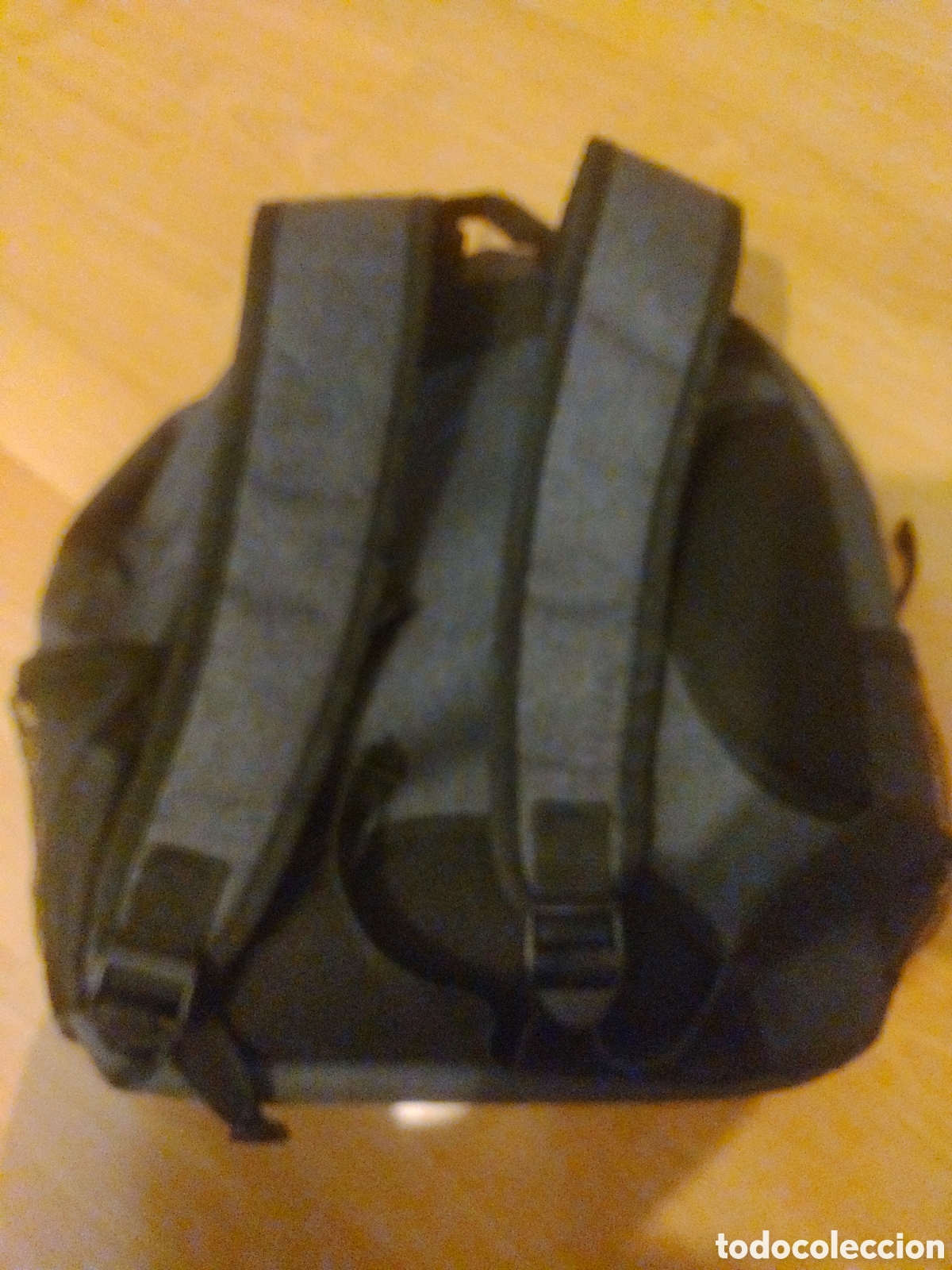 Segunda mano: Mochila Color Gris Marca Gladiator - Foto 2