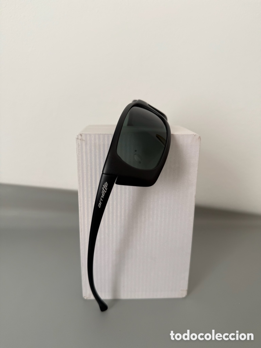 Segunda mano: Gafas de sol Arnette modelo 4034 - Foto 4