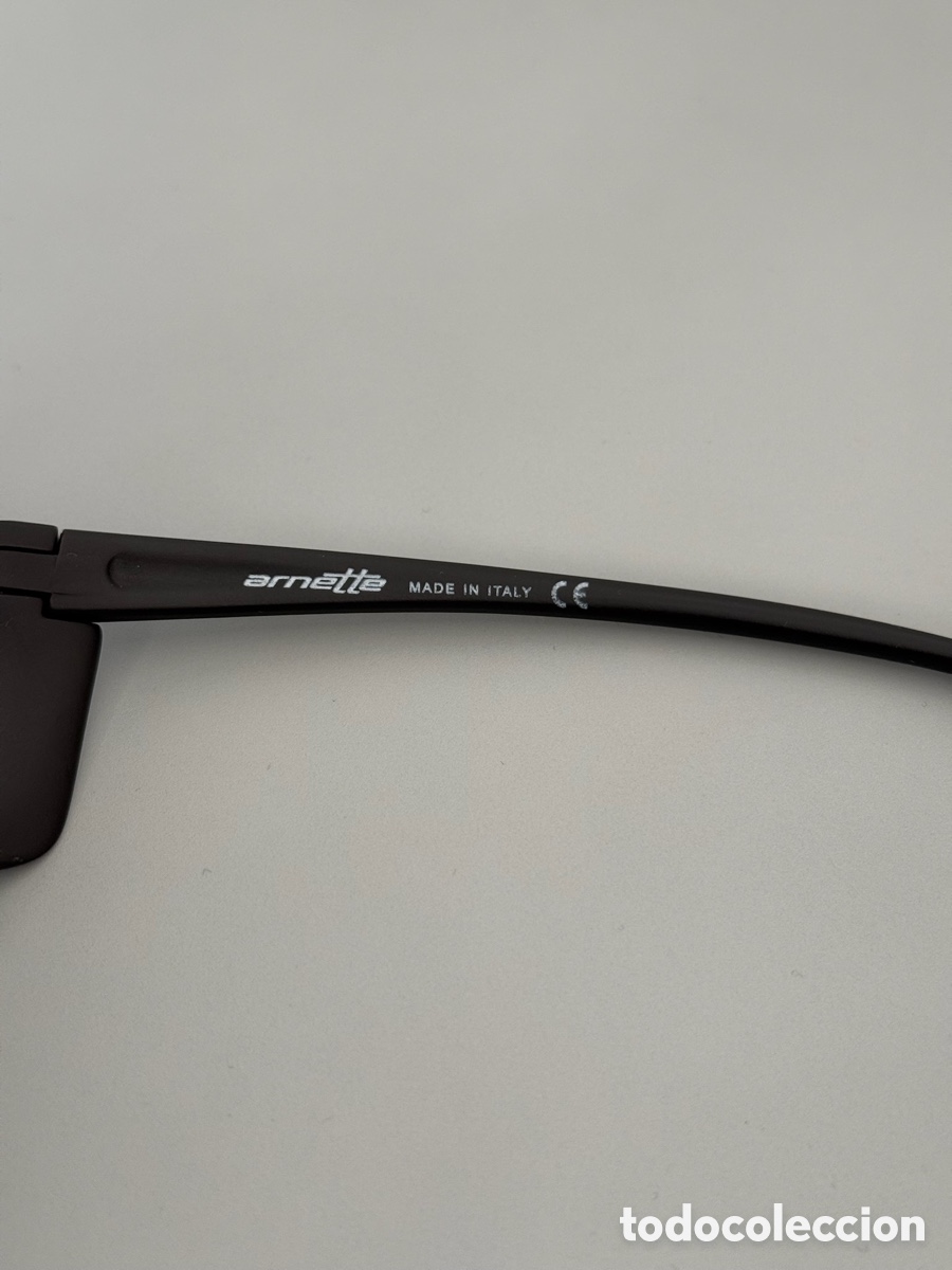 Segunda mano: Gafas de sol Arnette modelo 4034 - Foto 6