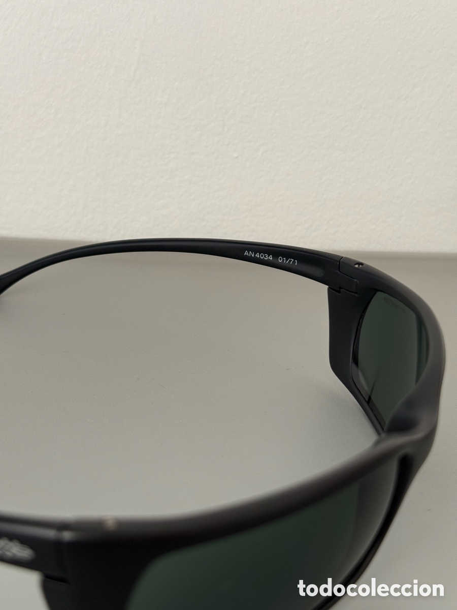 Segunda mano: Gafas de sol Arnette modelo 4034 - Foto 12