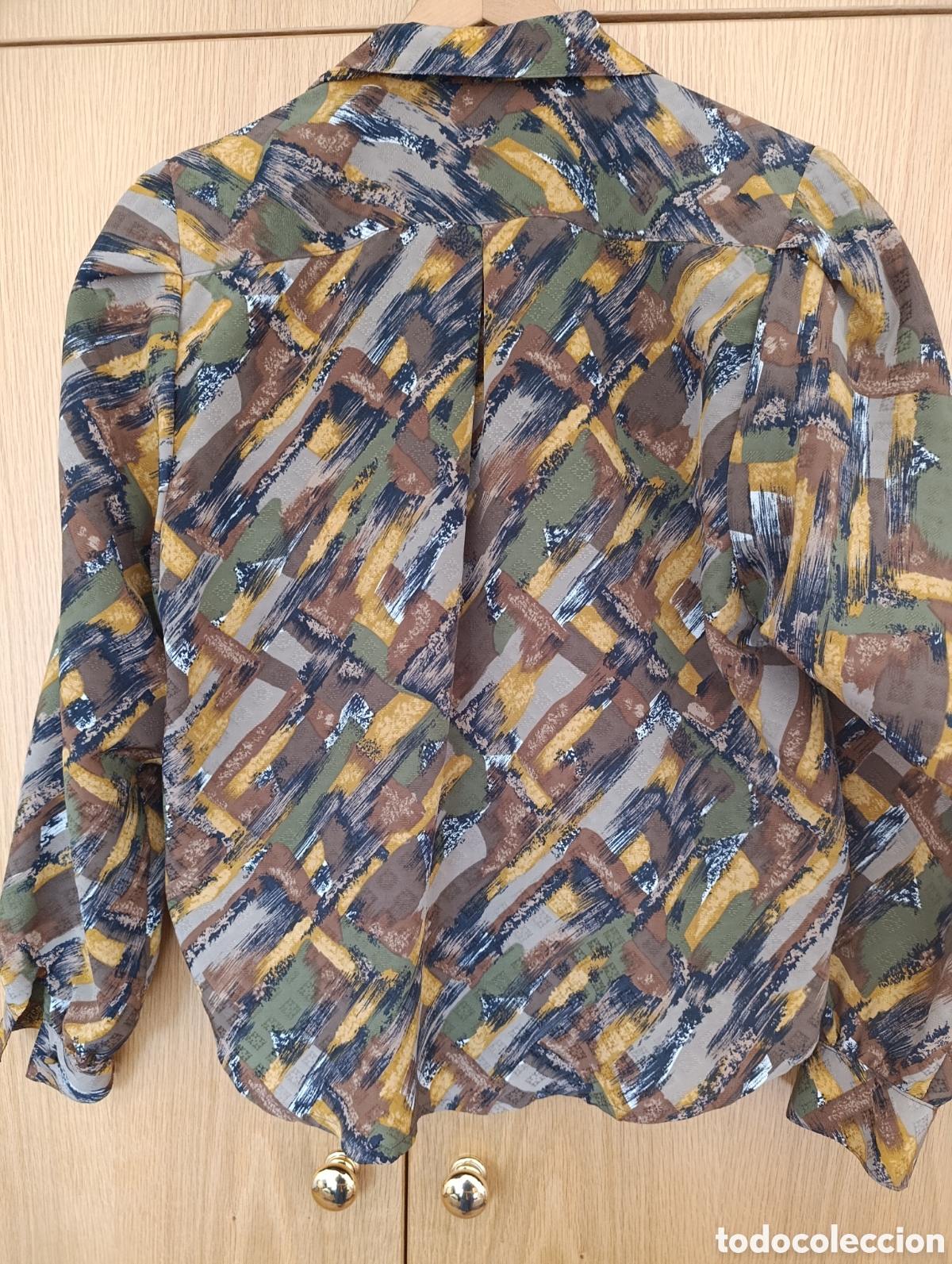 Segunda mano: Blusa cl&aacute;sica tonos marrones - Foto 3