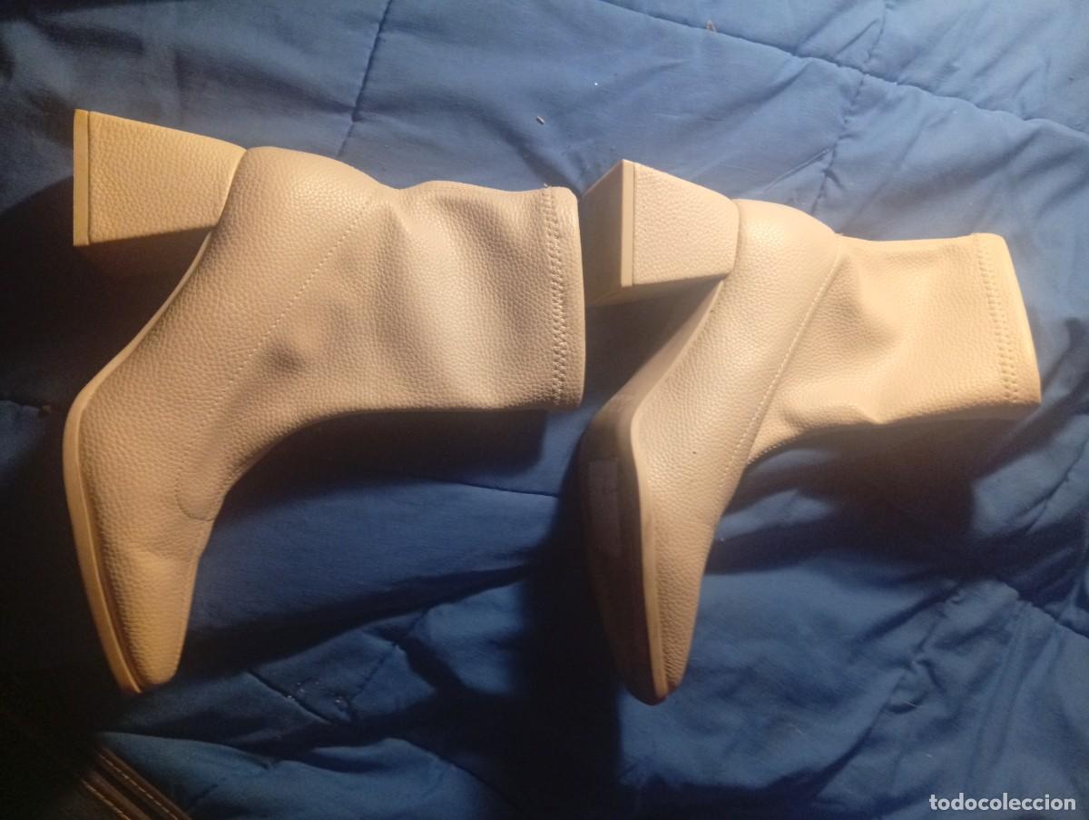 Segunda mano: Botines mujer........ - Foto 2
