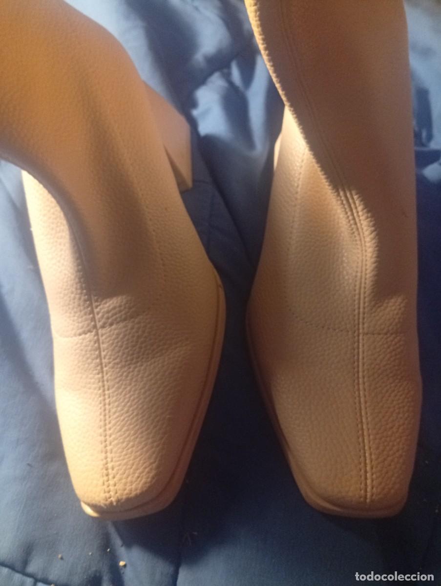 Segunda mano: Botines mujer........ - Foto 5
