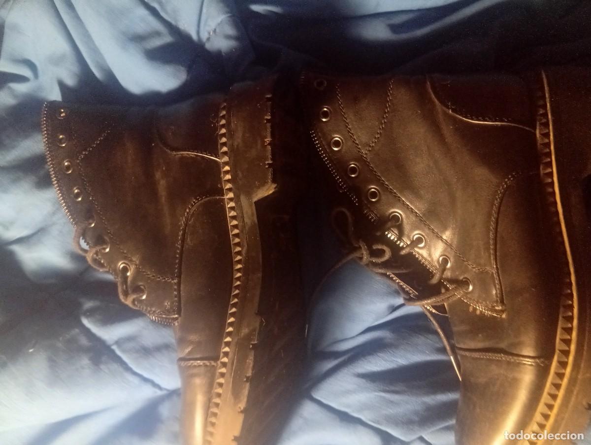 Segunda mano: Botines mujer........ - Foto 1