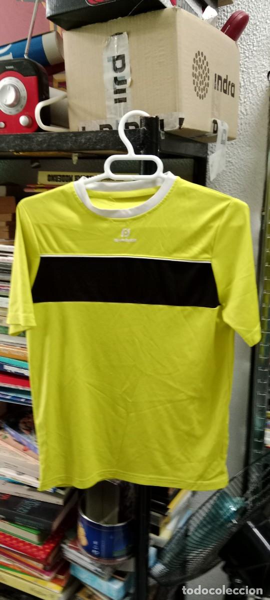 Second-Hand: CAMISETA PARA NI&Ntilde;O TALLA 10 A&Ntilde;OS LA DE FOTO C-14