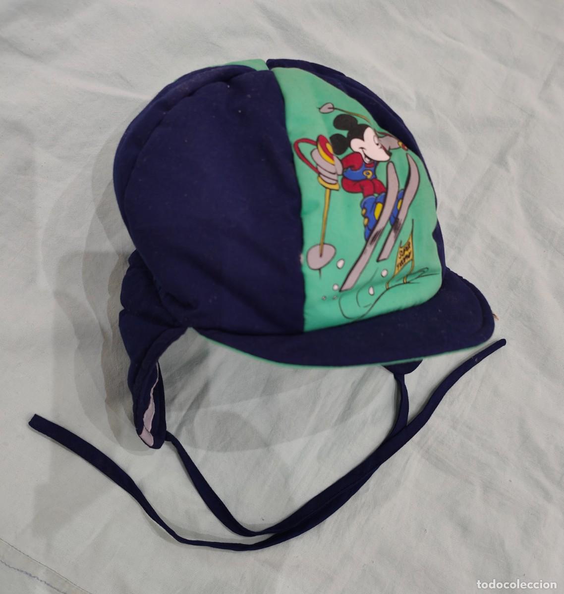 Segunda mano: Gorro Disney para ni&ntilde;o. 53/55 - Foto 1