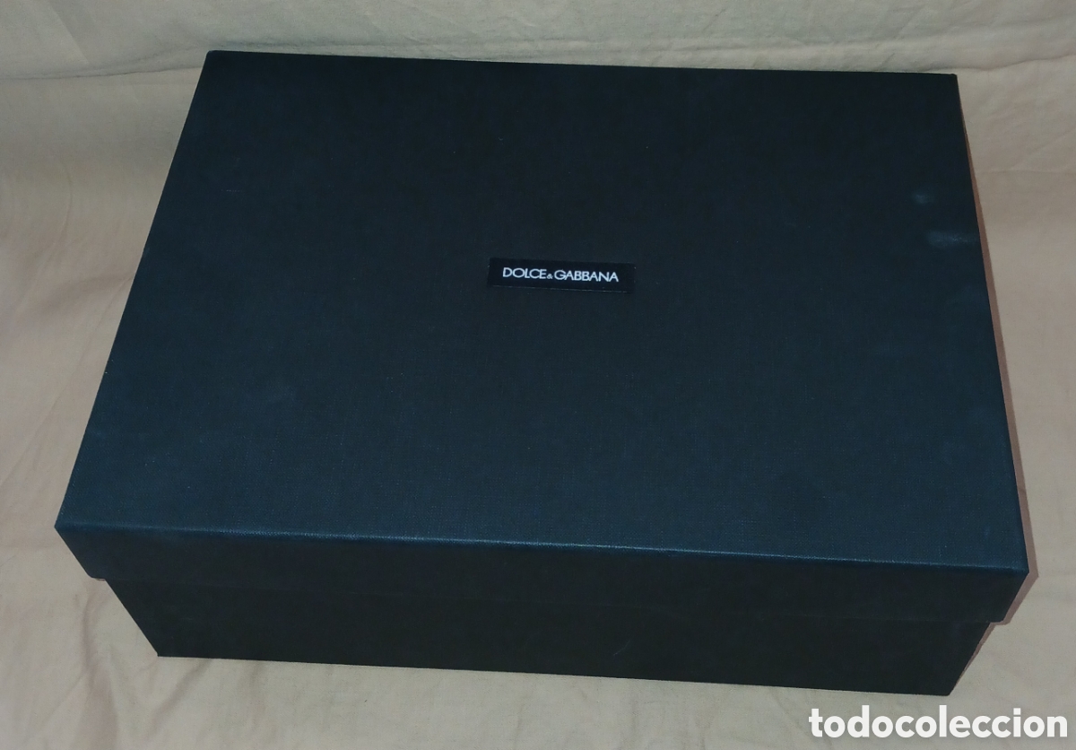 Segunda mano: Caja Dolce Gabbana cart&oacute;n - Foto 1