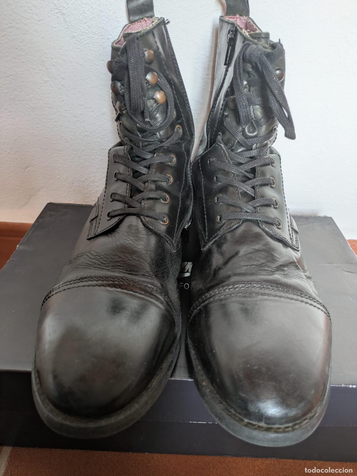 Segunda Mano: Botas de piel JPS. John Player Special. Talla 45. Muy poco uso.