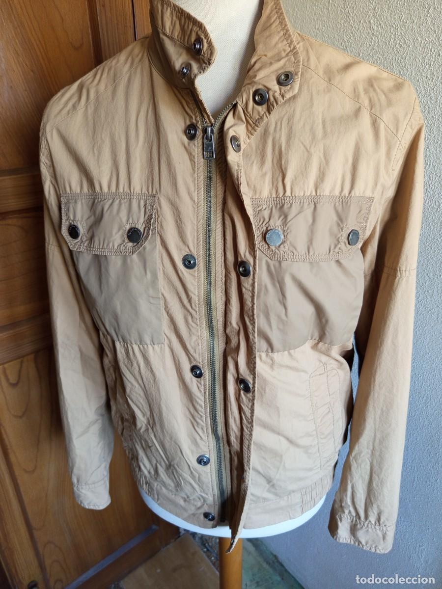 Segunda Mano: Chaqueta Calvin Klein Talla M