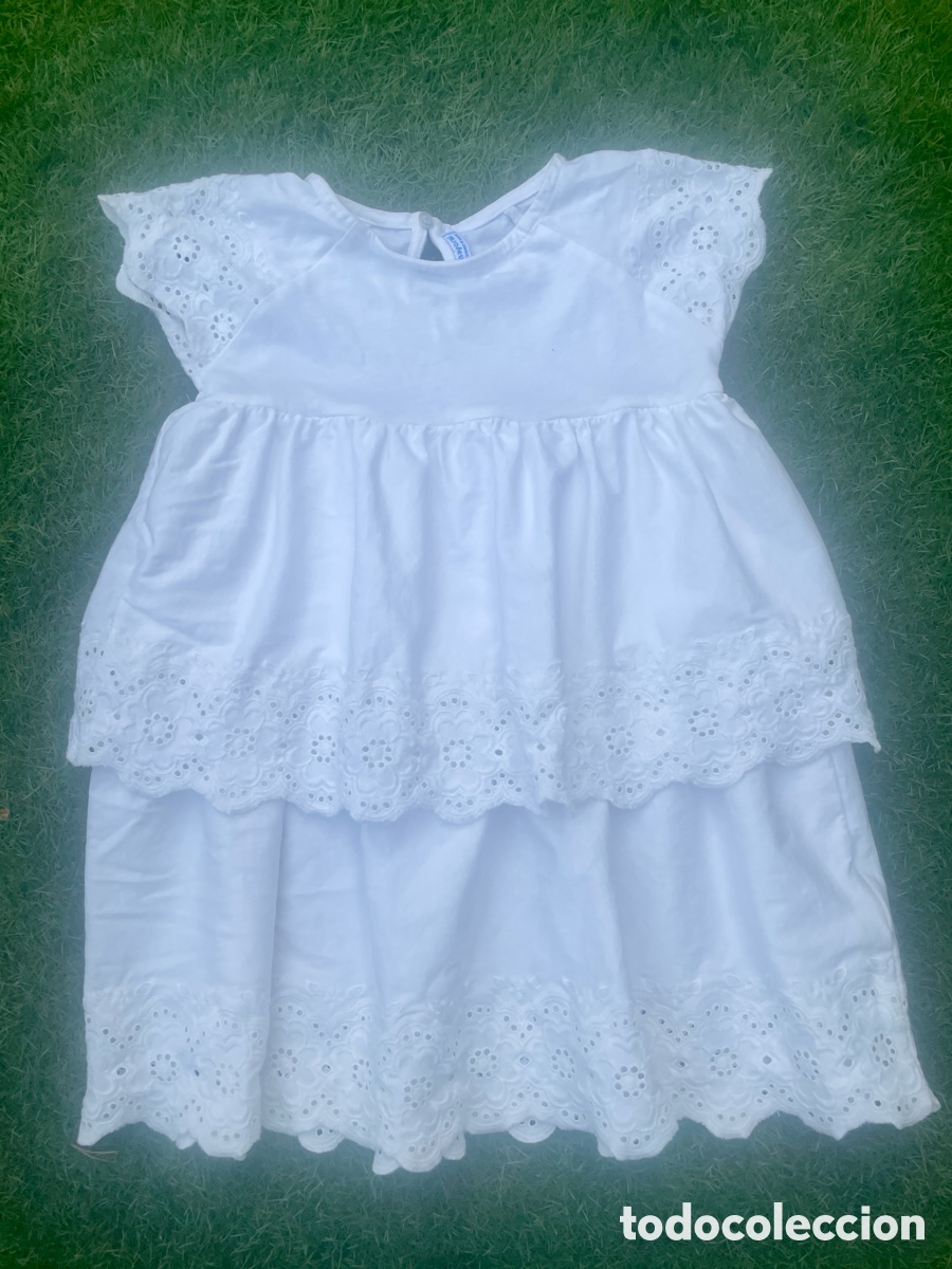 Segunda Mano: Vestido Blanco Mayoral Bordado Talla 6. Regalo camiseta talla 6