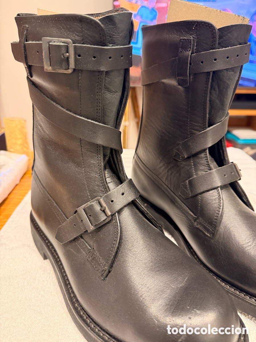 Segunda mano: BOTAS NUEVAS DE PILOTO DE HELIC&Oacute;PTERO - Foto 2
