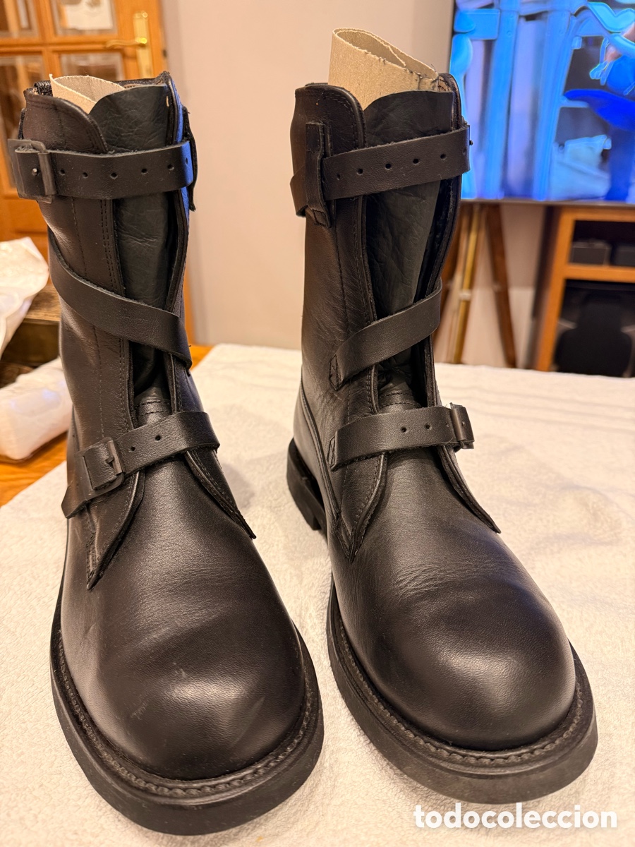 Second-Hand: BOTAS NUEVAS DE PILOTO DE HELIC&Oacute;PTERO