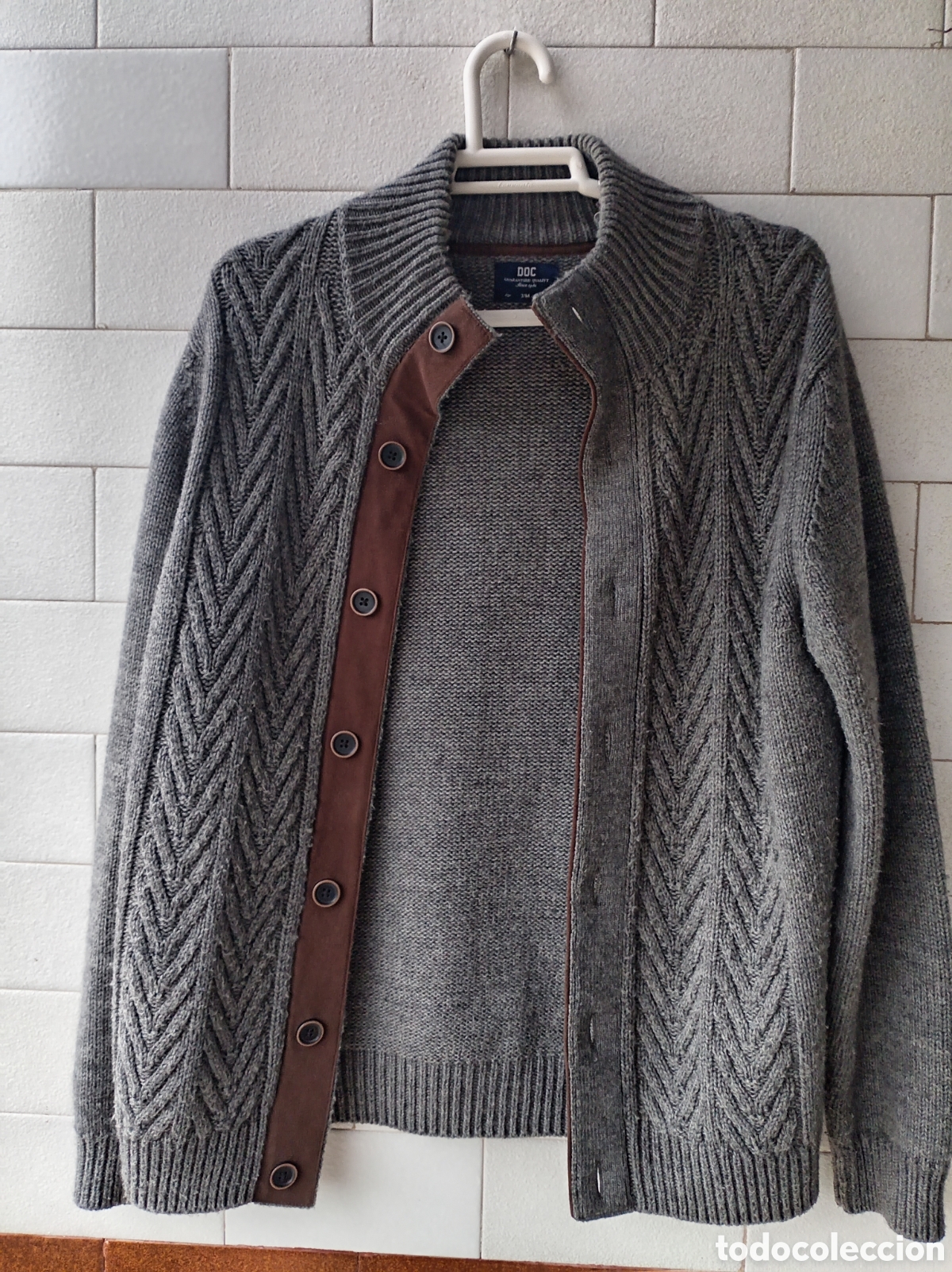 Segunda mano: Chaqueta hombre de punto - Foto 2