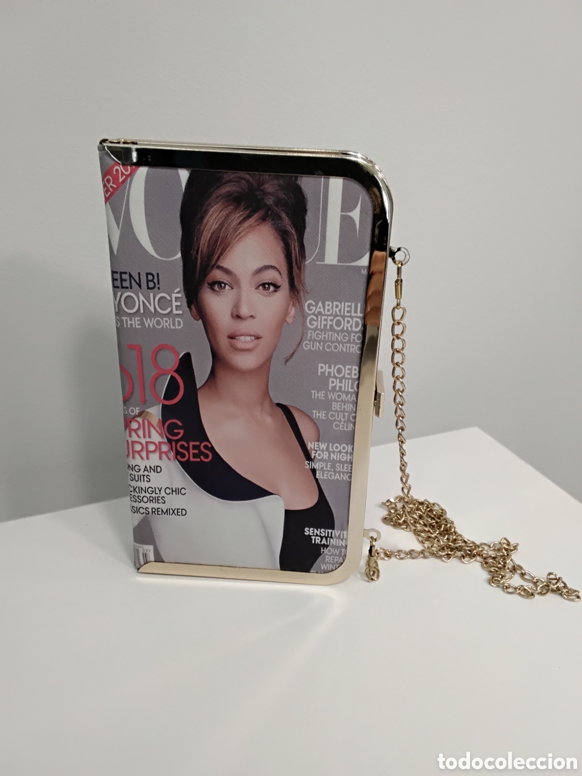 Segunda Mano: Cartera Vogue con Cadena