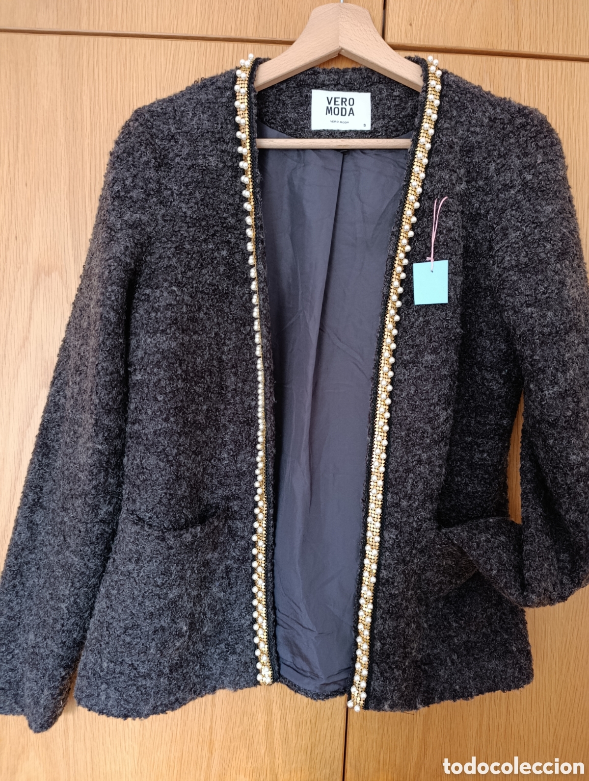 Segunda mano: Chaqueta tipo Coco Chanel - Foto 1