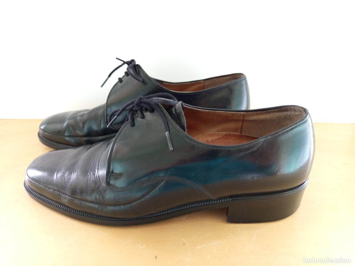 Segunda Mano: Zapatos de cuero negros Gallus Talla 42
