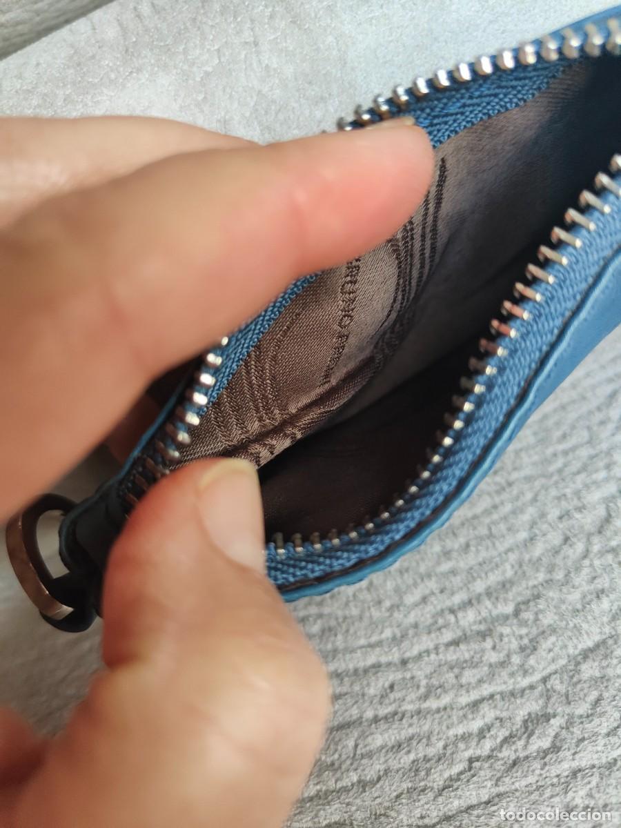 Segunda Mano: CARTERITA PARA MONEDAS O LLAVES EN PIEL
