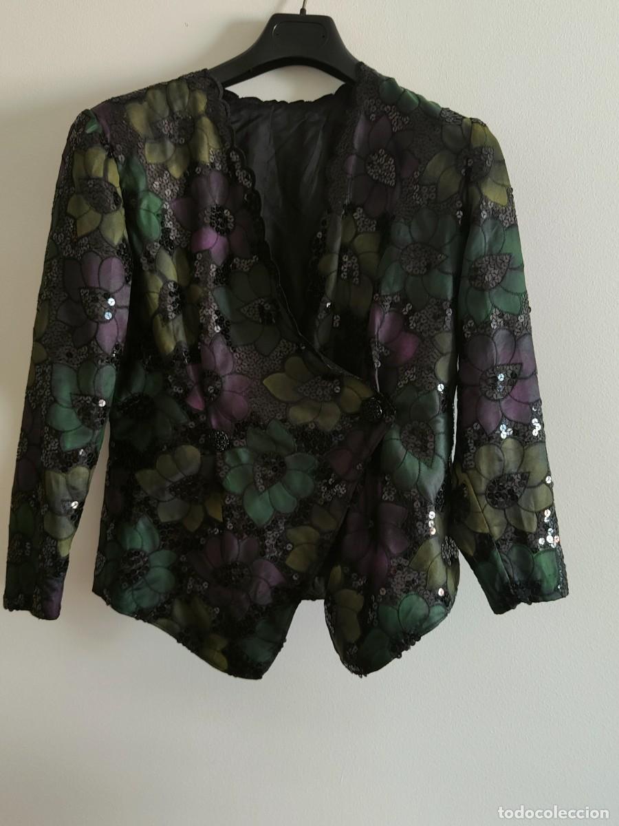 Segunda Mano: CHAQUETA FIESTA LENTEJUELAS