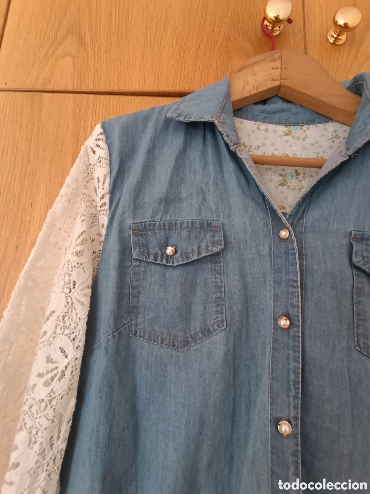 Segunda mano: Camisa tejana mangas de blonda - Foto 2