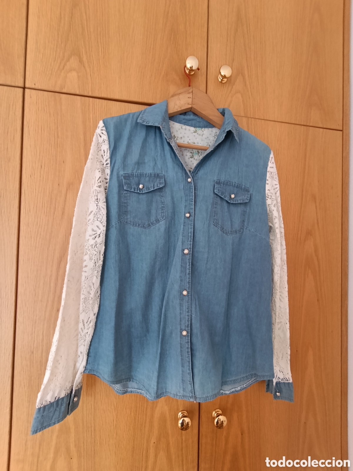 Segunda Mano: Camisa tejana mangas de blonda