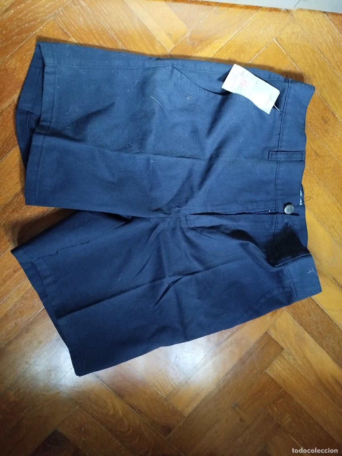 Segunda mano: Bermudas azul marino - Foto 1
