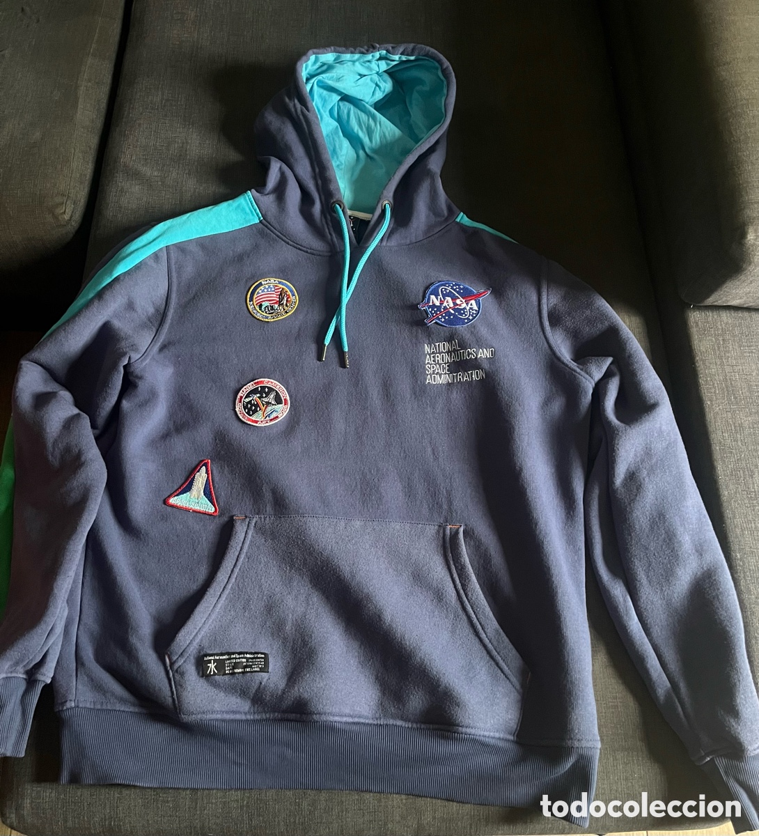 Segunda Mano: Sudadera NASA &rdquo;Houston University&rdquo; Beyond The Rainbow - Edici&oacute;n Limitada
