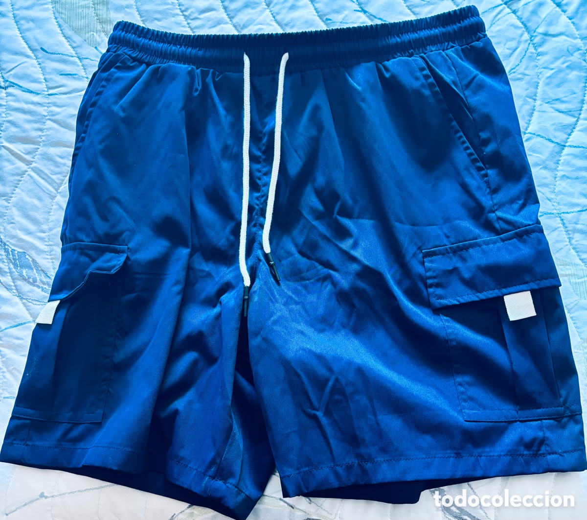 Segunda Mano: Pantal&oacute;n cargo azul marino
