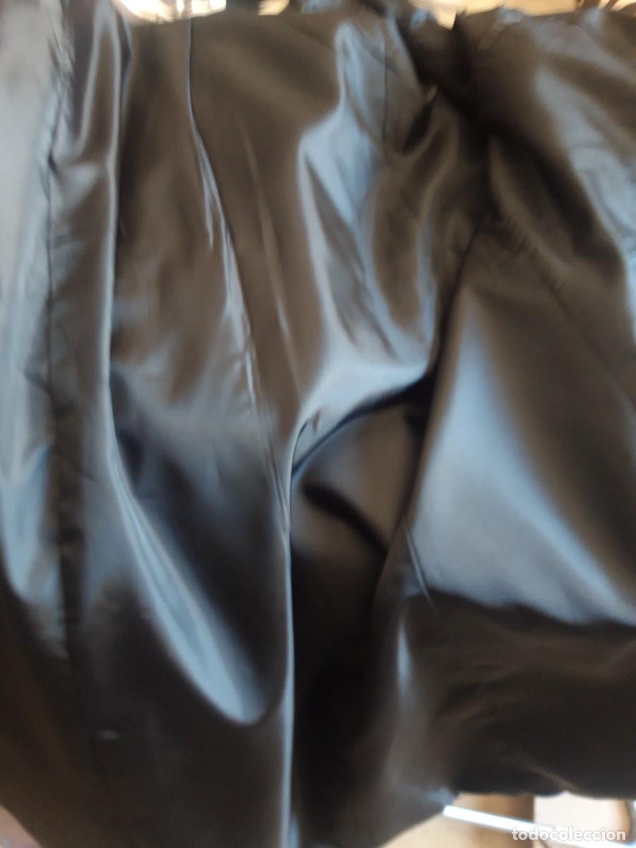 Segunda mano: Gabardina en algodon estampada, talla 44. - Foto 7