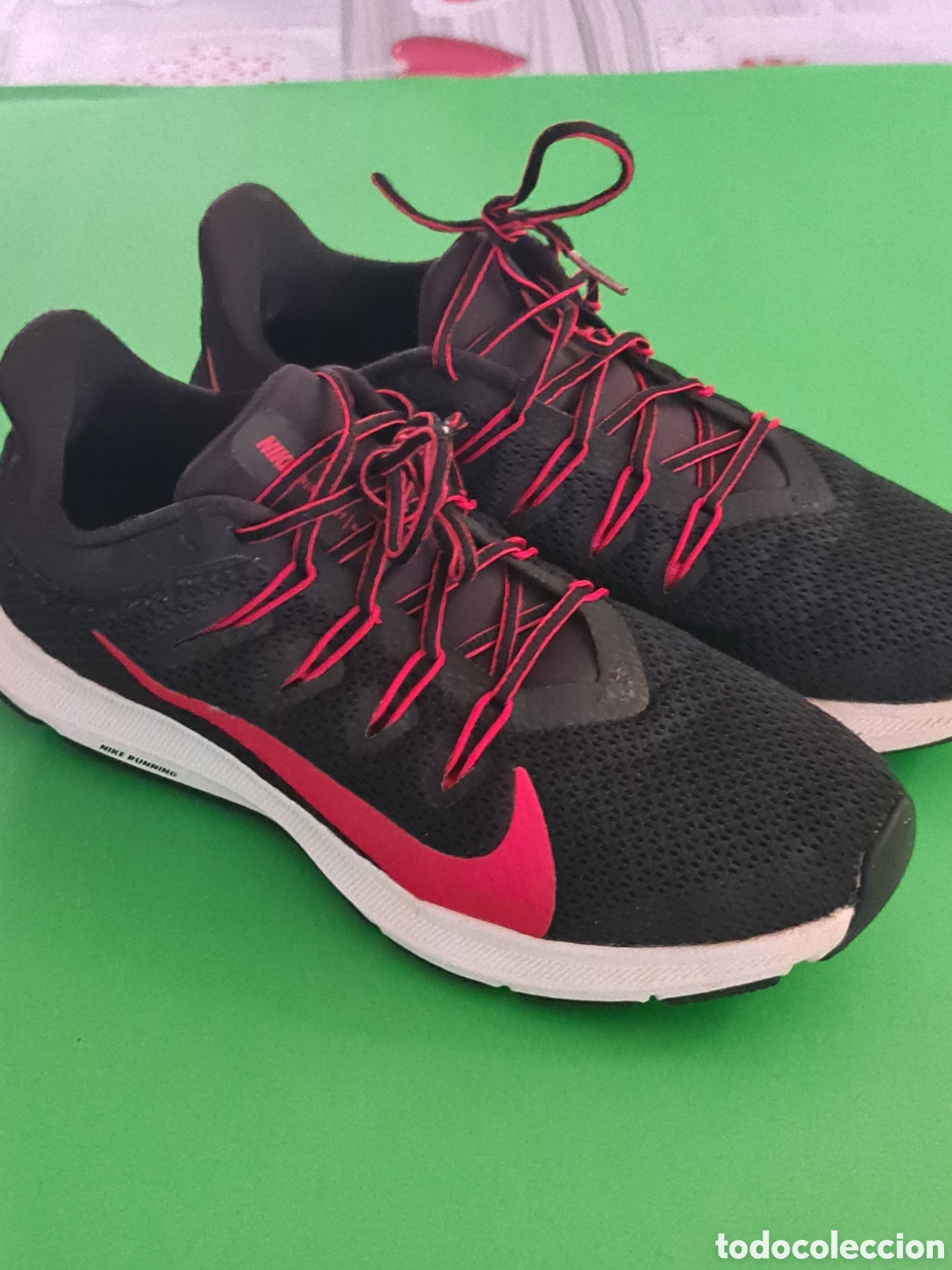 Segunda Mano: Zapatillas Nike / hombre / talla 40.