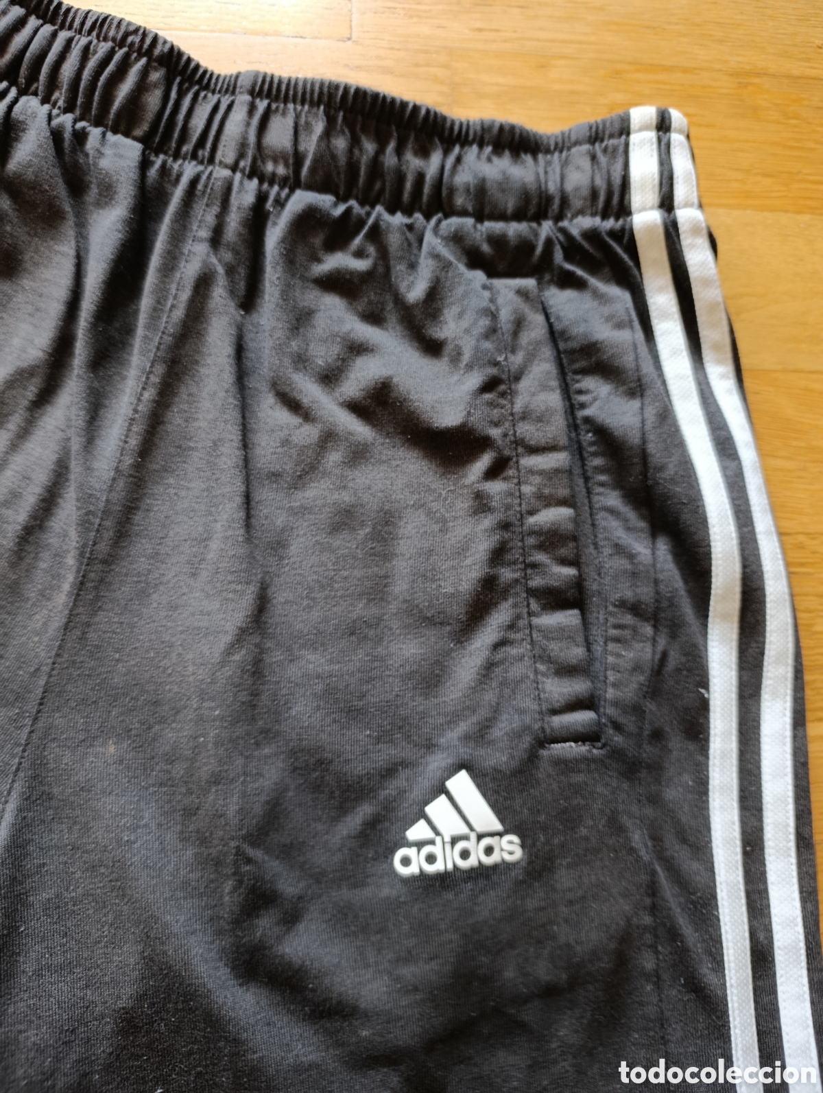 Segunda mano: Pantal&oacute;n Adidas negro - Foto 2
