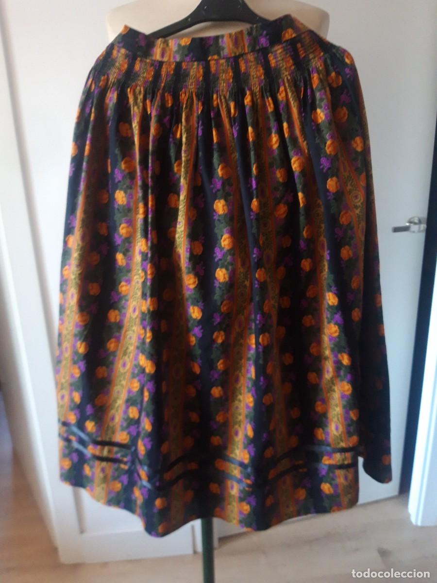 Segunda Mano: Falda austriaca en algodon, talla 36 38.