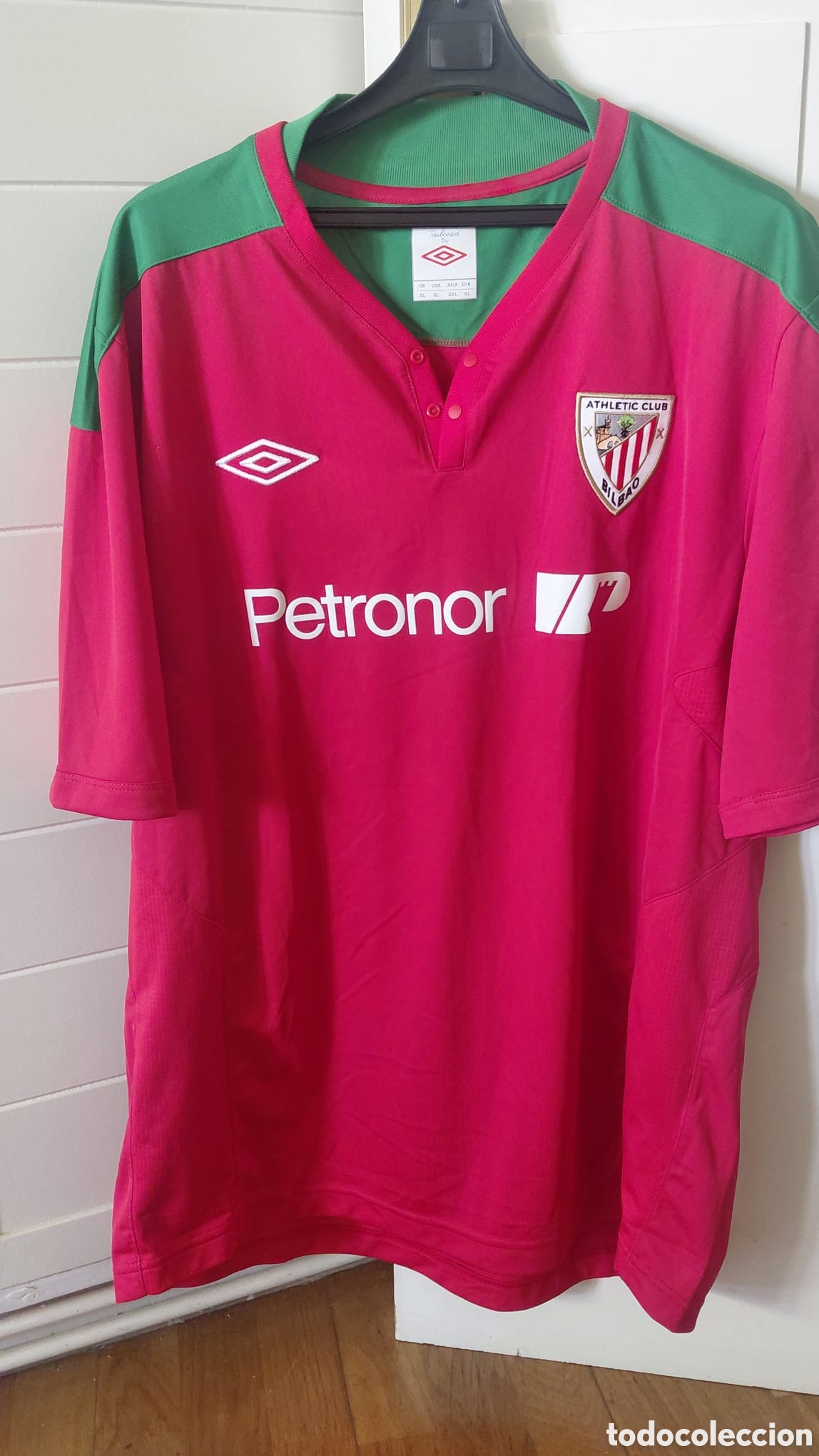 Segunda Mano: Camiseta de entrenamiento retro del Athletic Club de Bilbao.