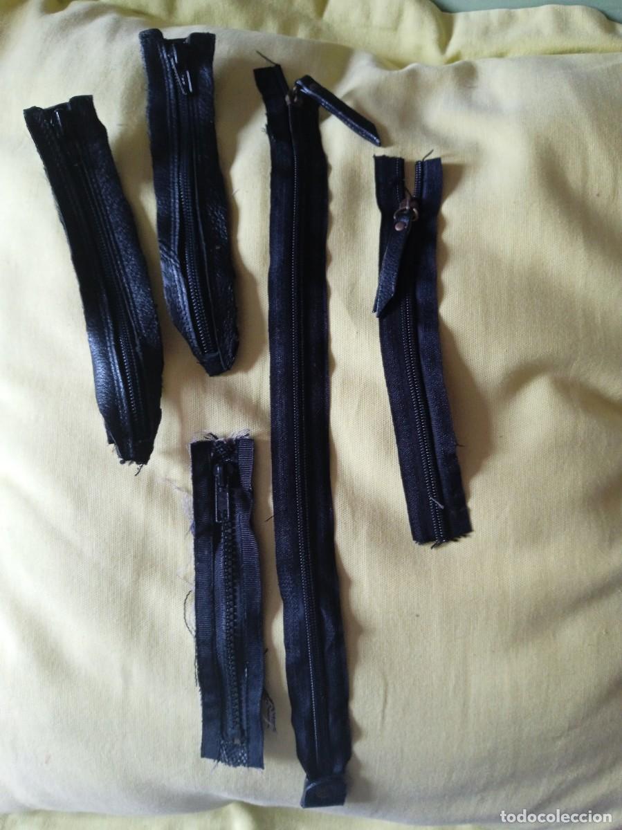 Segunda mano: LOTE 5 CREMALLERAS NEGRAS - Foto 1