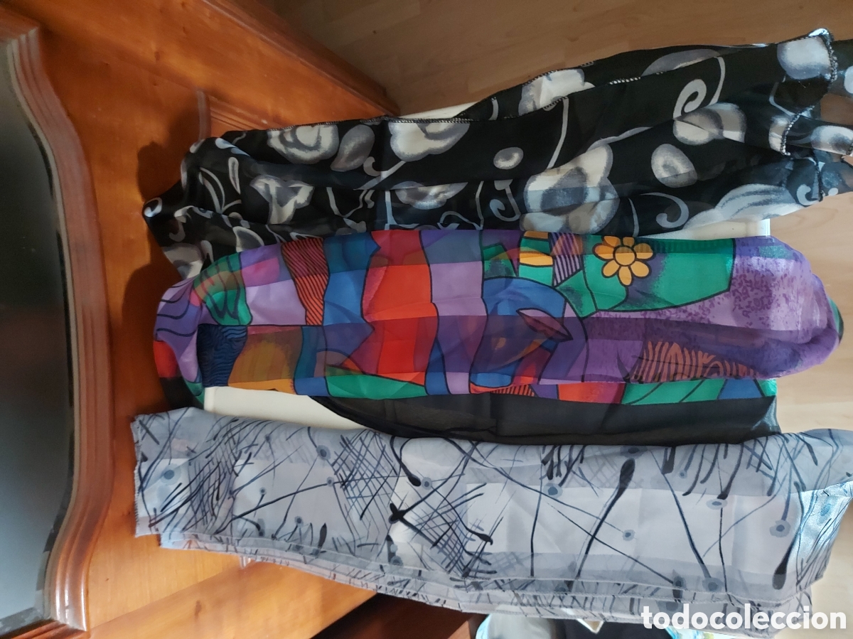 Segunda Mano: Lote pa&ntilde;uelos estampados