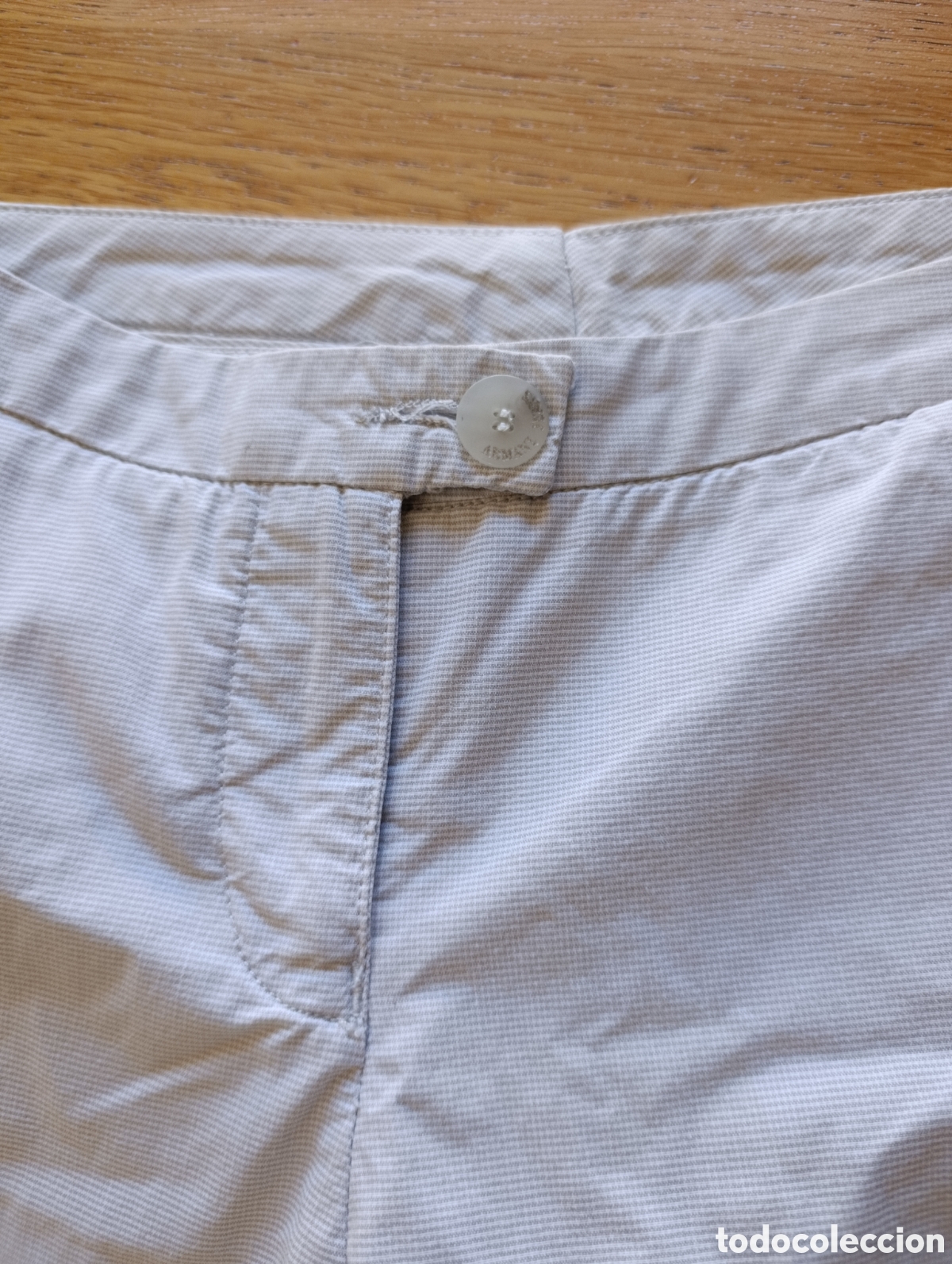 Segunda mano: Pantal&oacute;n verano Armani - Foto 3