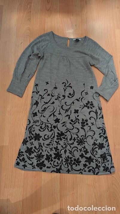 Segunda Mano: Vestido gris con estampado MANGO