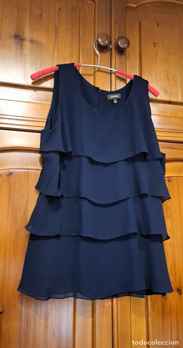 Segunda Mano: Blusa azul de volantes