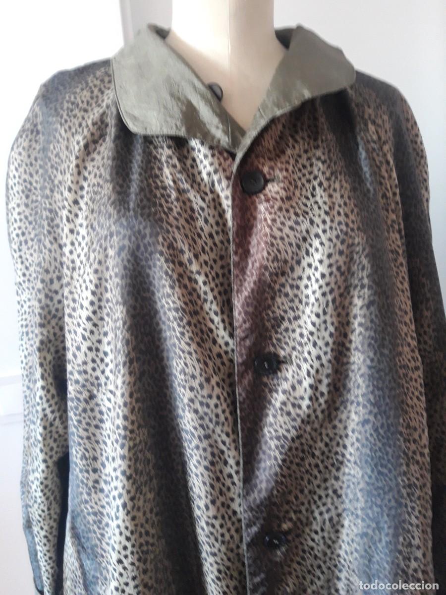 Segunda mano: Gabardina reversible, talla 46 48. - Foto 2