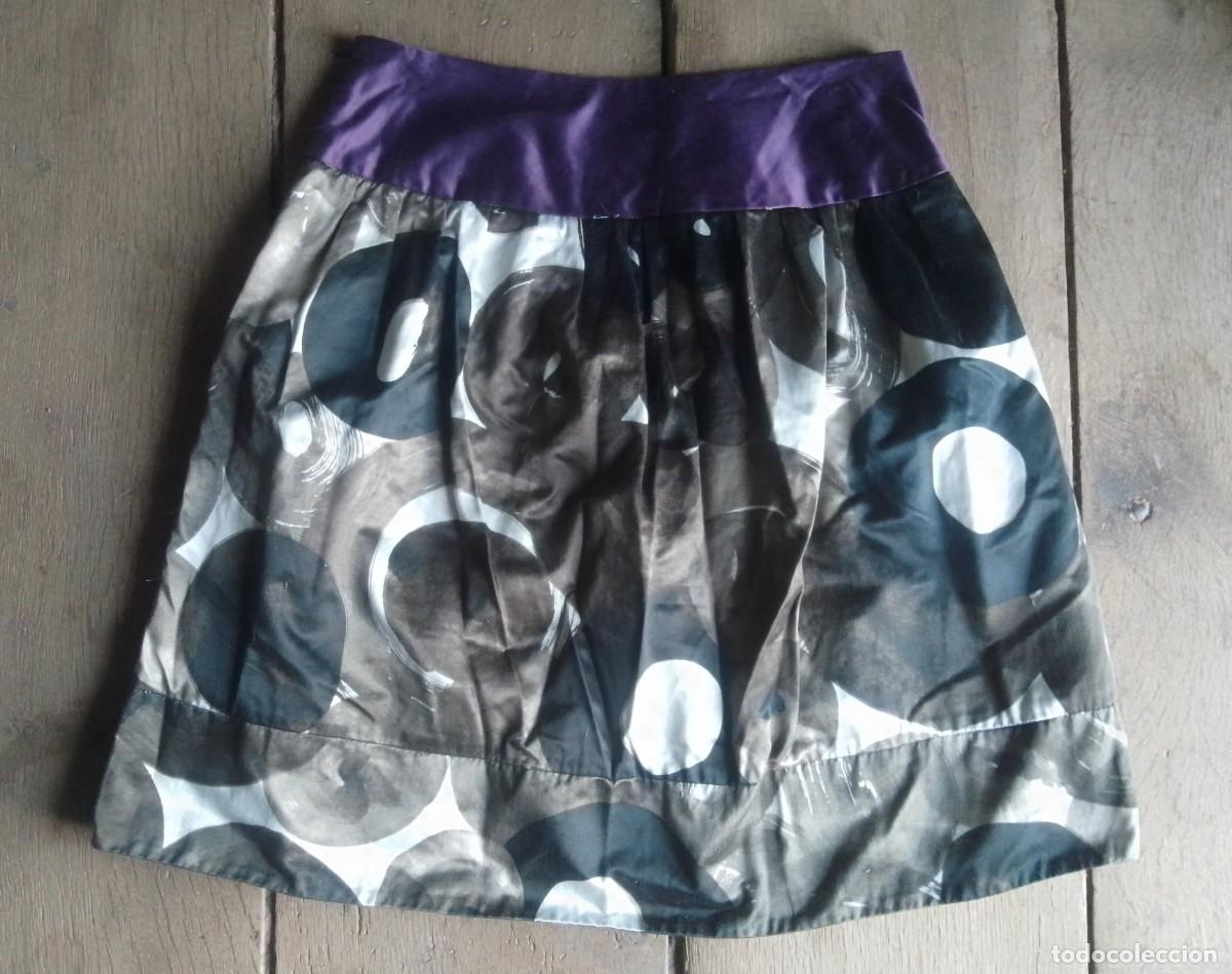 Segunda mano: Falda estampada Mango Suit. Talla 38 - Foto 1