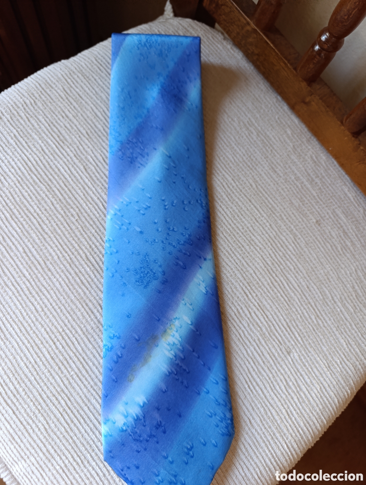 Segunda mano: Corbata de seda natural exclusiva de Pepitina Ruiz - Foto 1