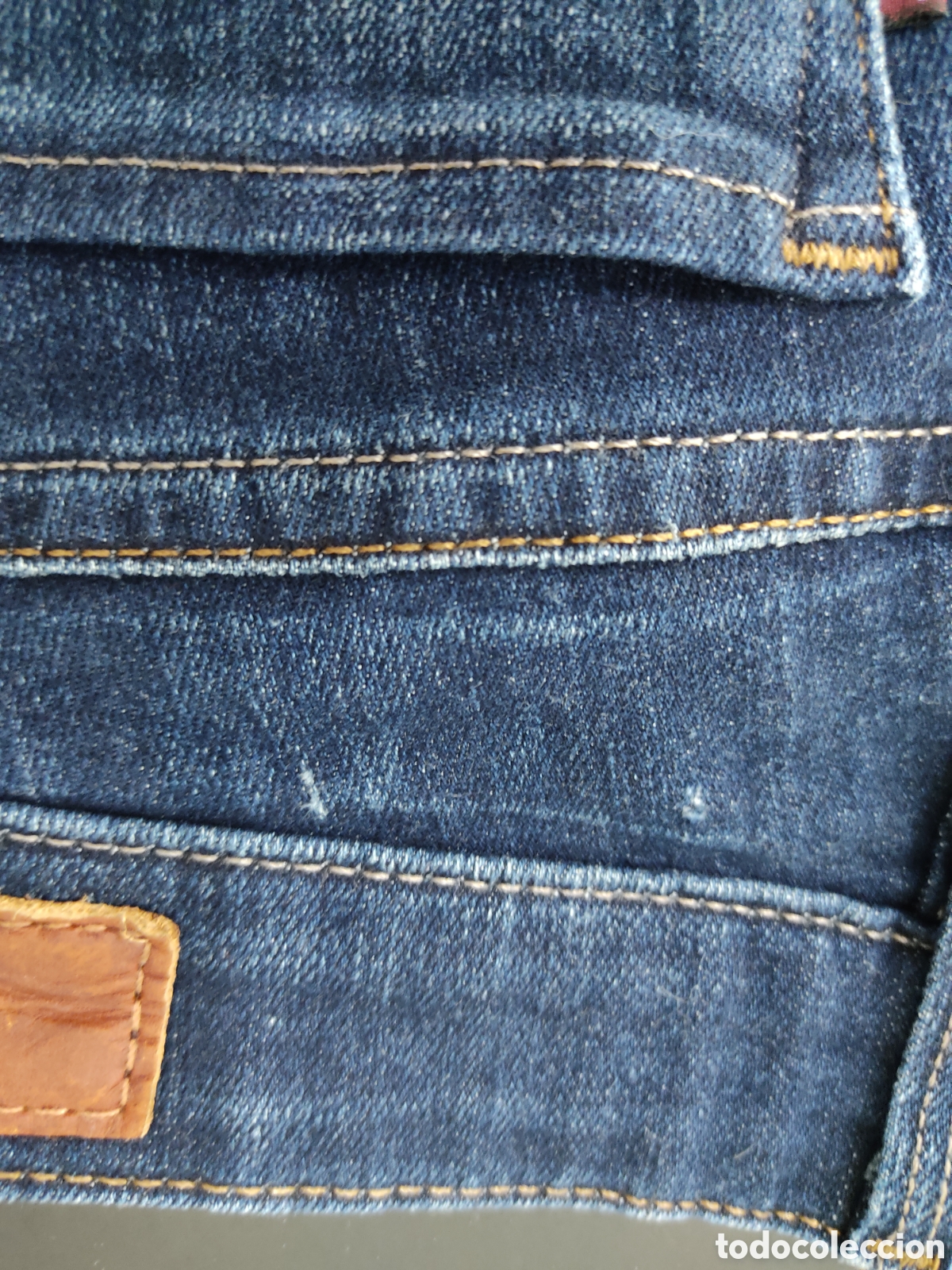Segunda mano: Vaqueros Pitillo para mujer talla 34 marca Levis - Foto 26