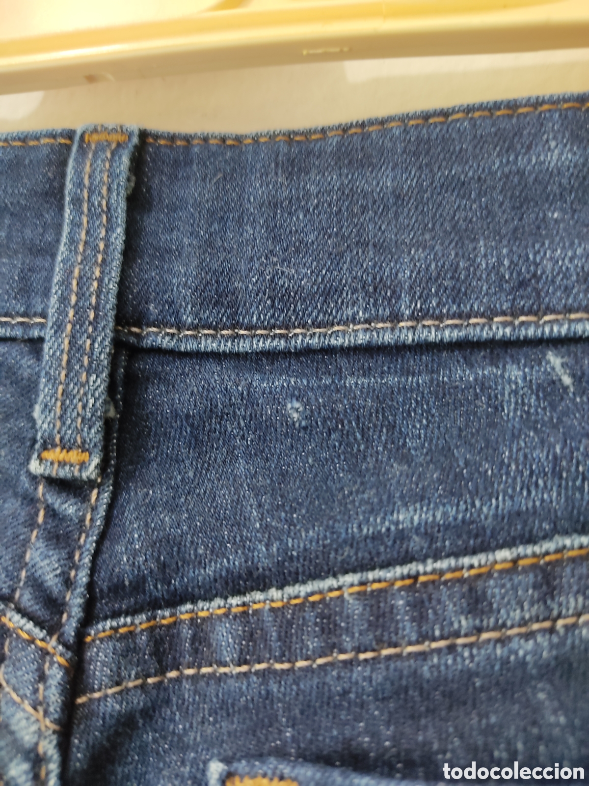 Segunda mano: Vaqueros Pitillo para mujer talla 34 marca Levis - Foto 27
