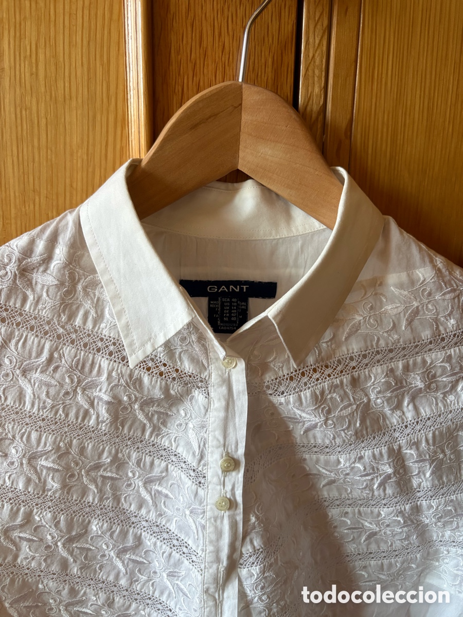 Segunda Mano: Camisa Gant Mujer Bordada Talla 42. 100% algod&oacute;n. ASM