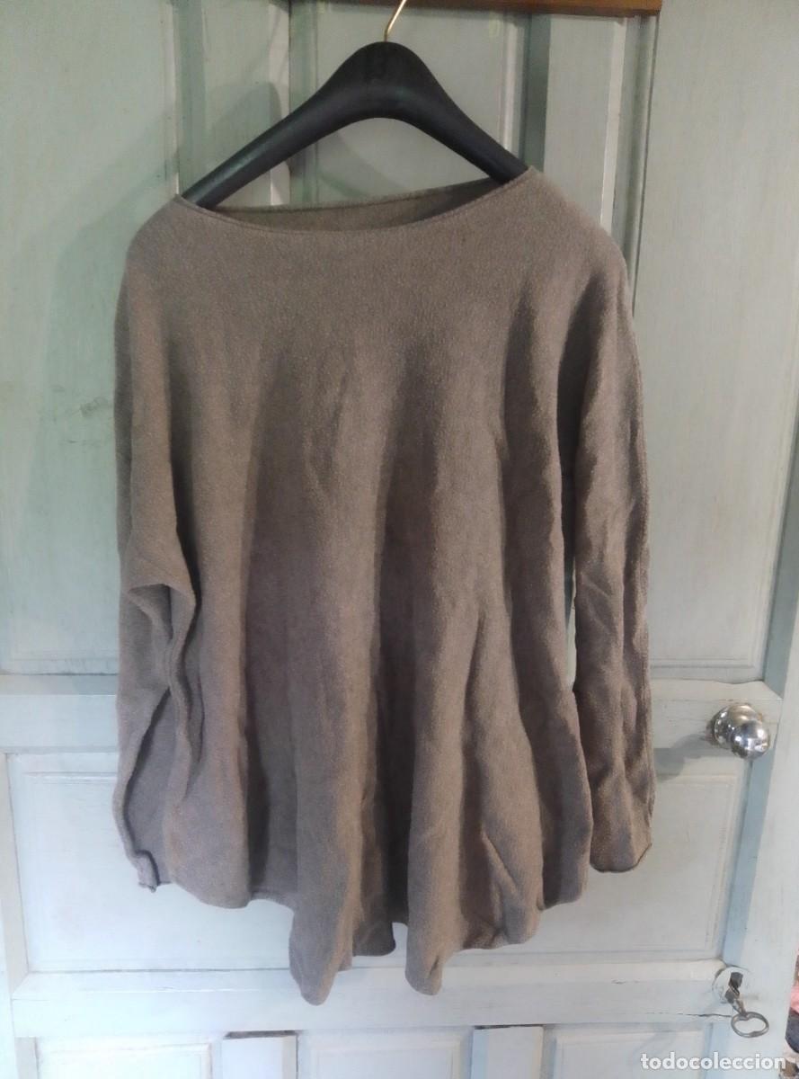 Segunda Mano: Jersey fino su&eacute;ter manga larga beis. Ancho. Cuello barco. Lola Maglie. Talla M