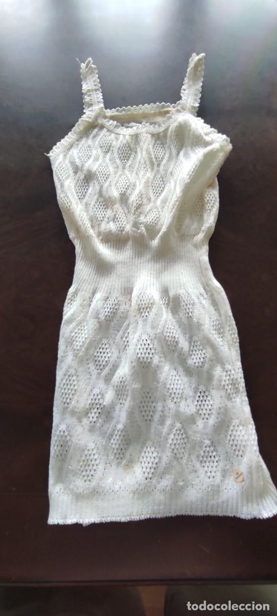 Segunda Mano: CAMISETA INTERIOR CLASICA DE TIRANTES PARA NI&Ntilde;A. (ESTILO COMBINACION CORTA).
