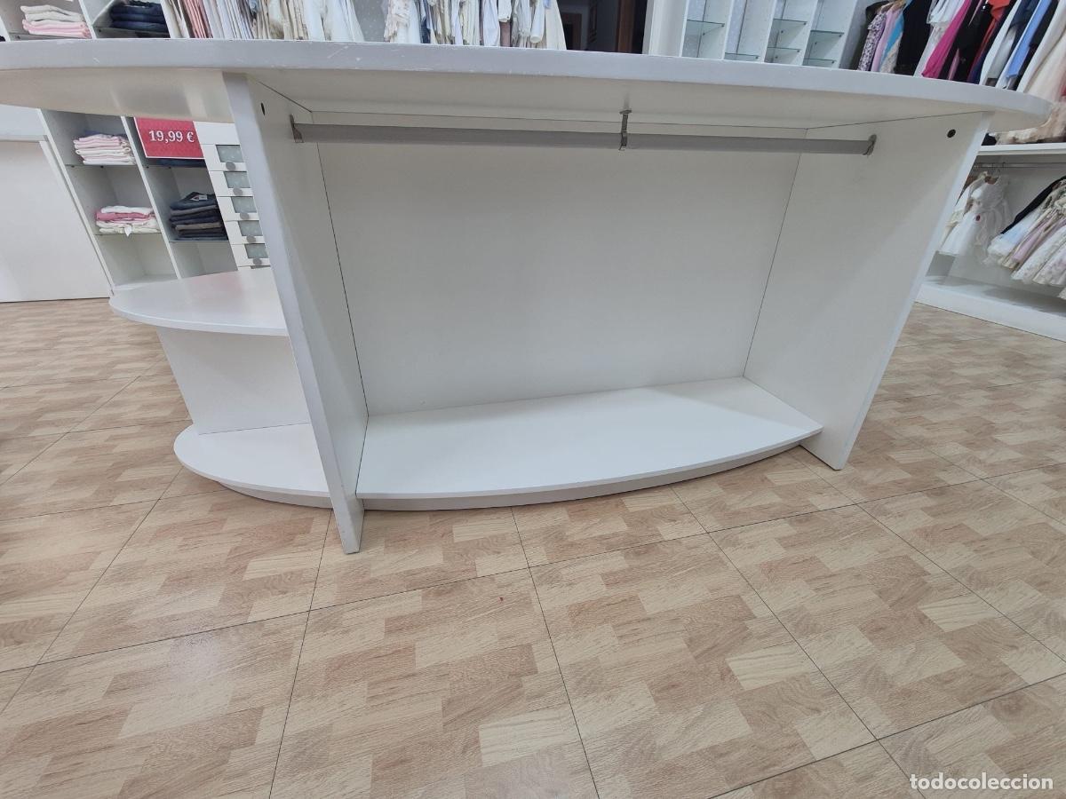 Segunda mano: Mobiliario de tienda de ropa - Foto 13