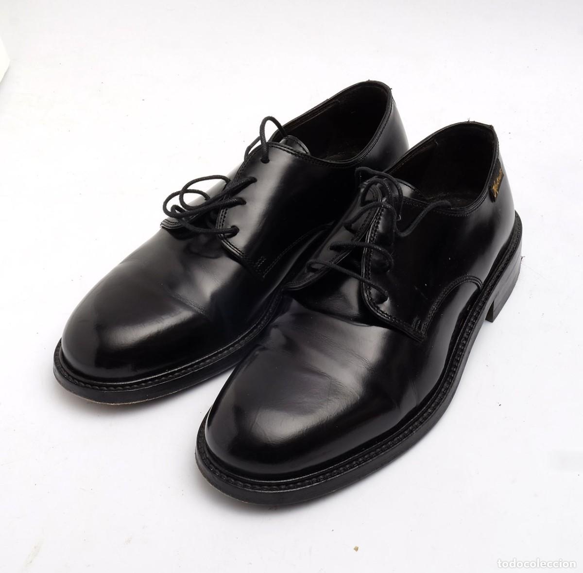 Segunda Mano: Zapatos Martinelli Piel Negros Talla 41
