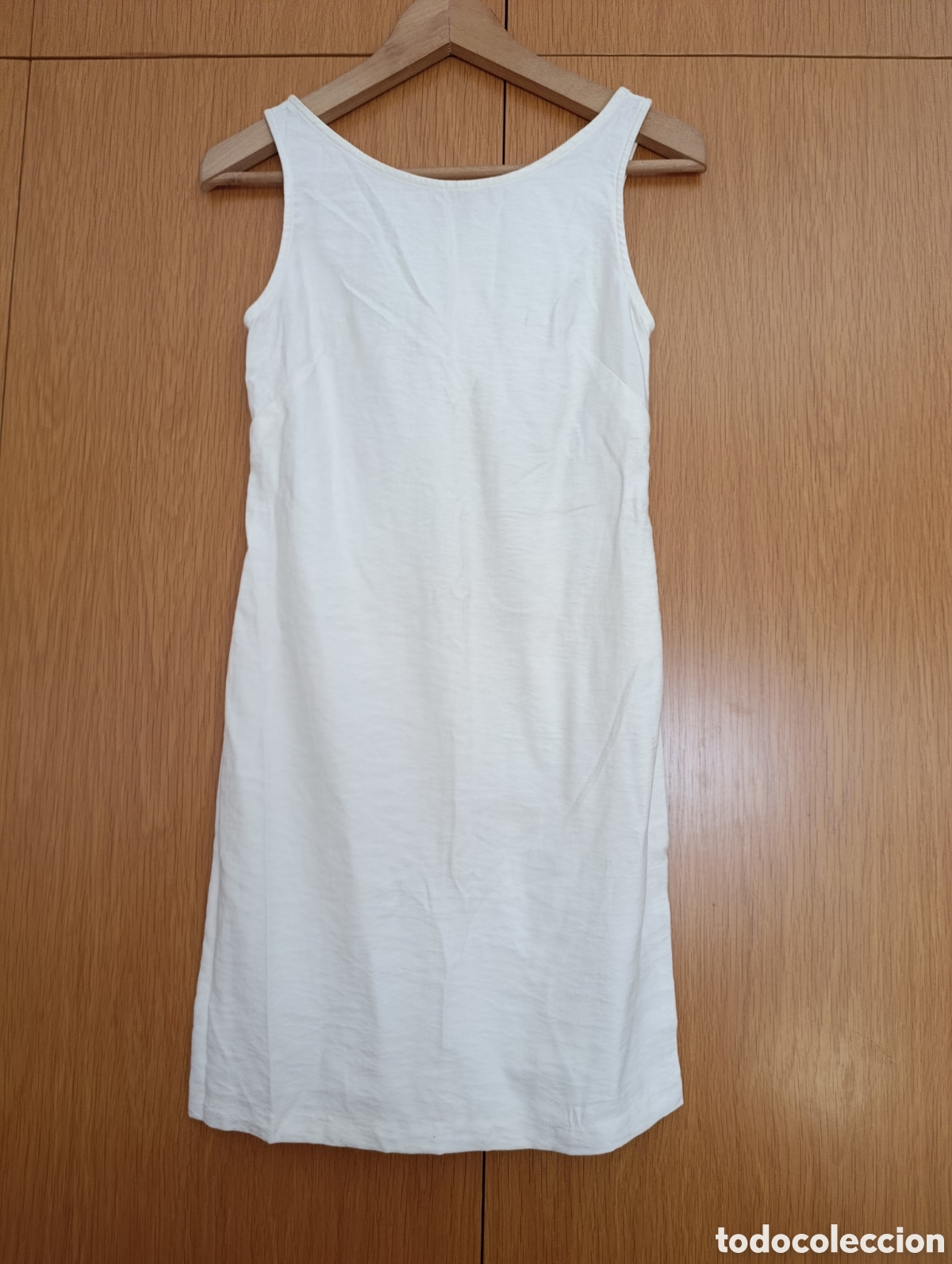 Segunda mano: Vestido de verano color crudo