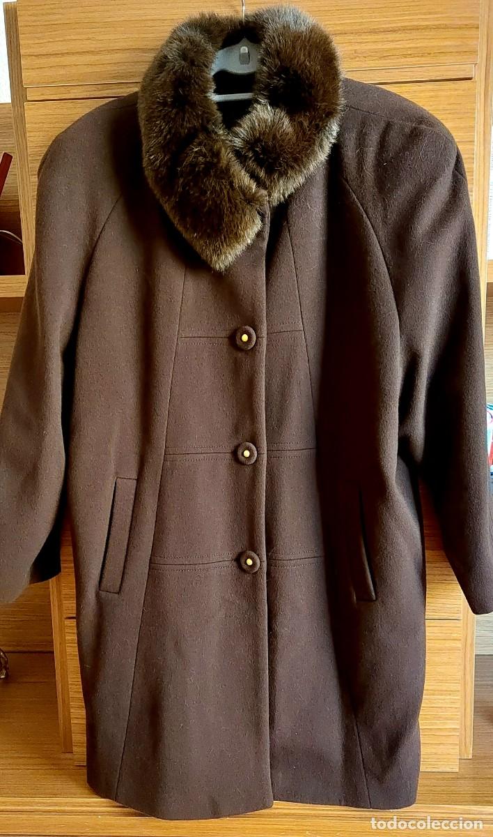 Segunda mano: # ABRIGO CON CUELLO DE PELO - SE&Ntilde;ORA TALLA 50 COLOR MARRON (MUY BUEN ESTADO)