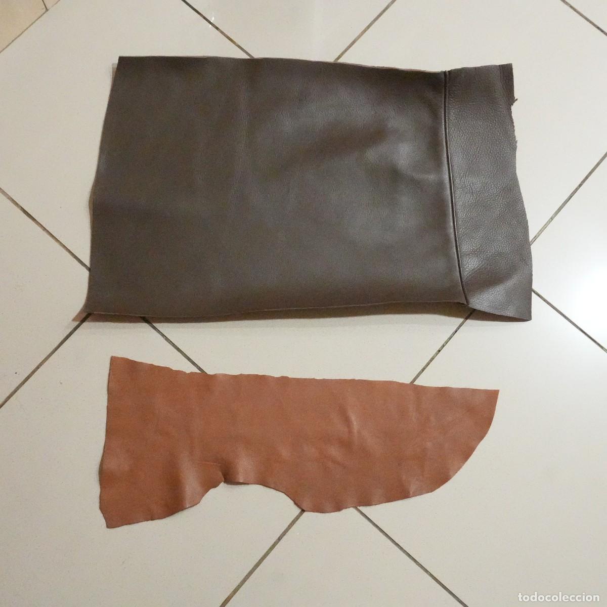 Segunda mano: 2 RETALES RECORTES DE CUERO O PIEL NATURAL